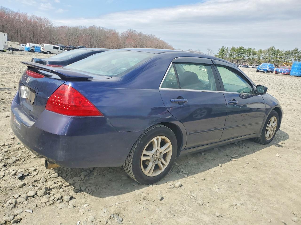 2007 HOND Accord VIN 1HGCM56347A033816 photo 3