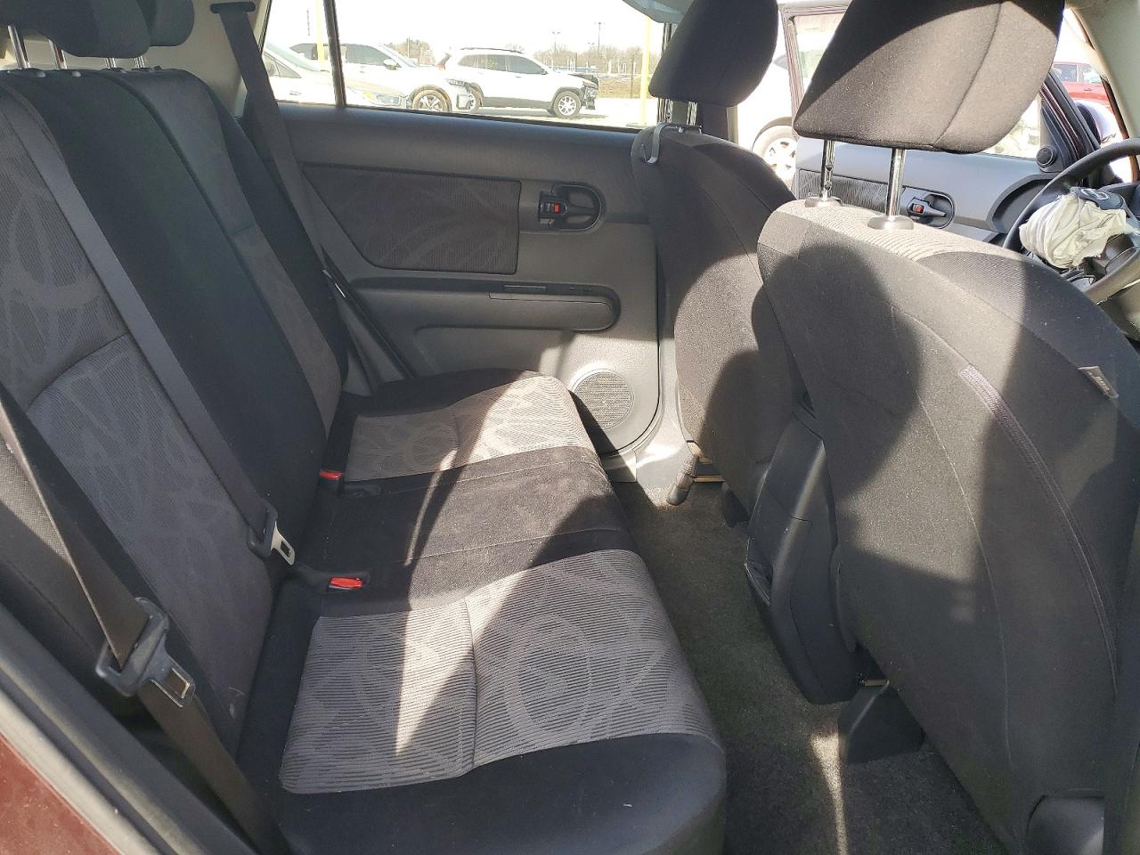 2015 Xb VIN JTLZE4FE1FJ081875 photo 11