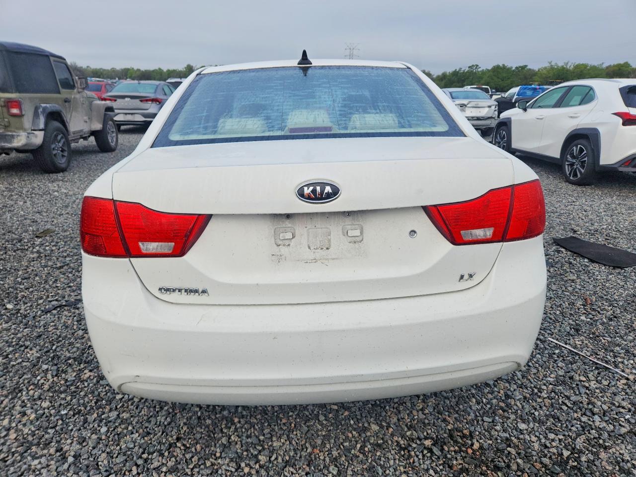 2009 Kia Optima VIN KNAGE228295356865 photo 6