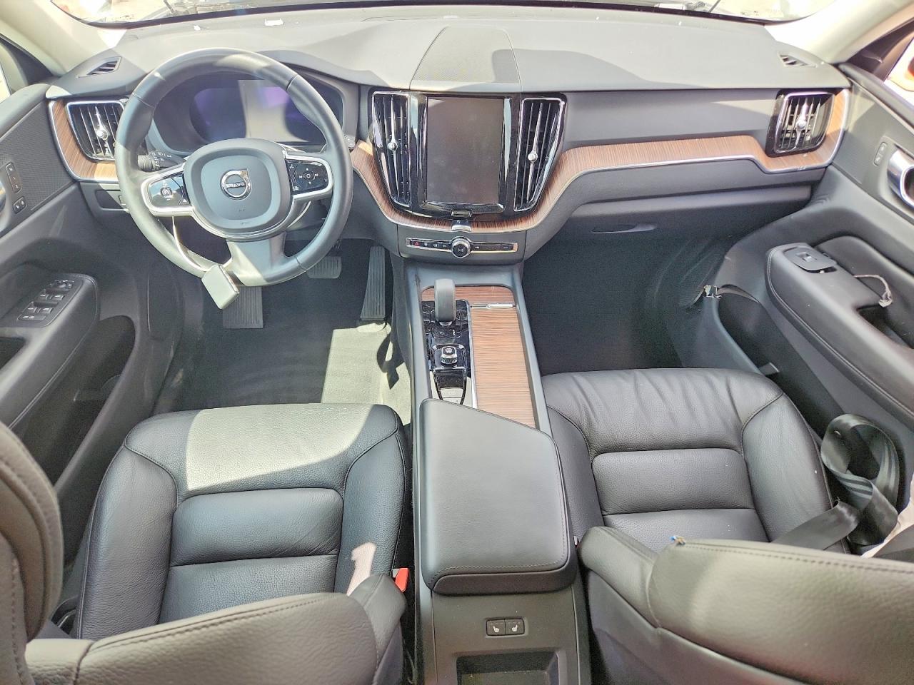 2023 Volvo Xc60 VIN YV4L12RNXP1194963 photo 8