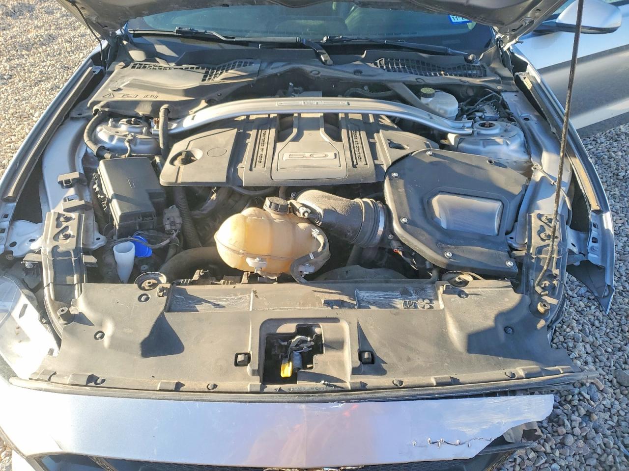 2020 Ford Mustang VIN 1FA6P8CF7L5176450 photo 11