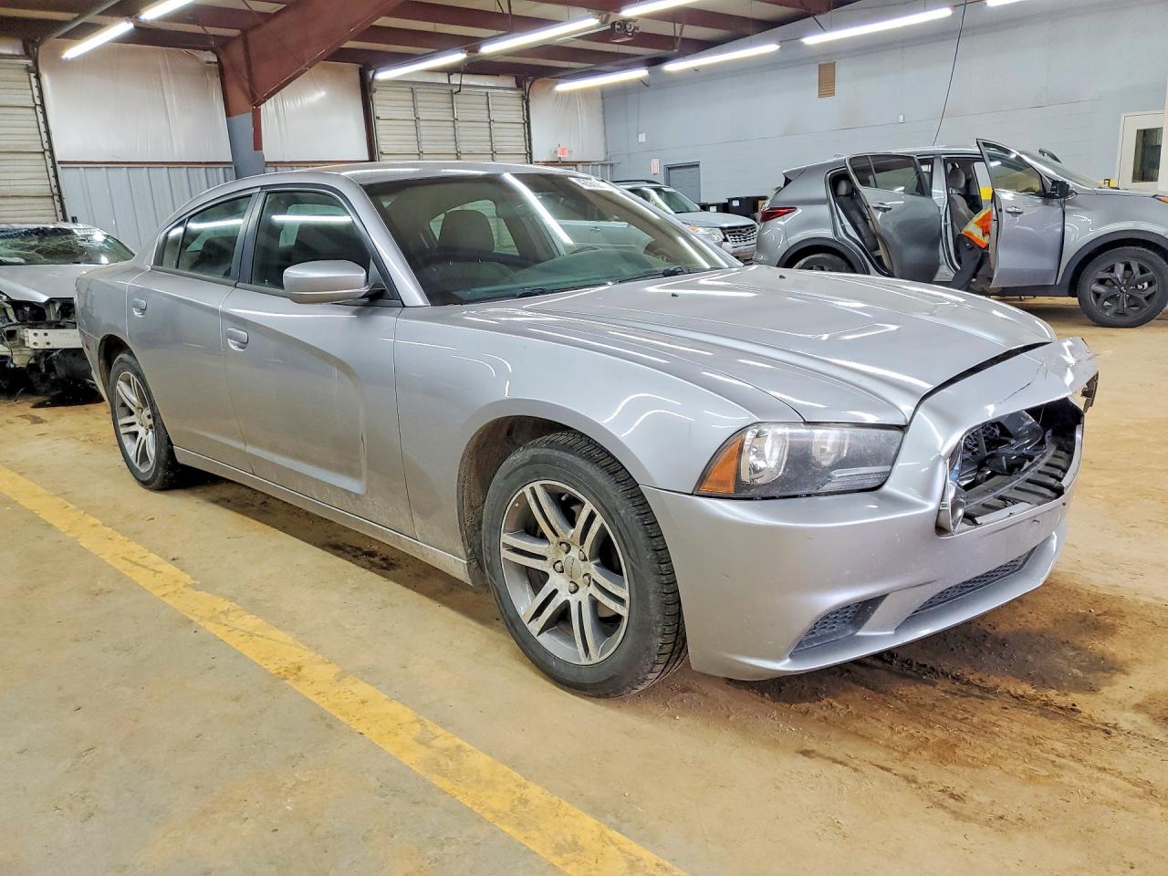 2013 Dodge Charger VIN 2C3CDXBG5DH639159 photo 4