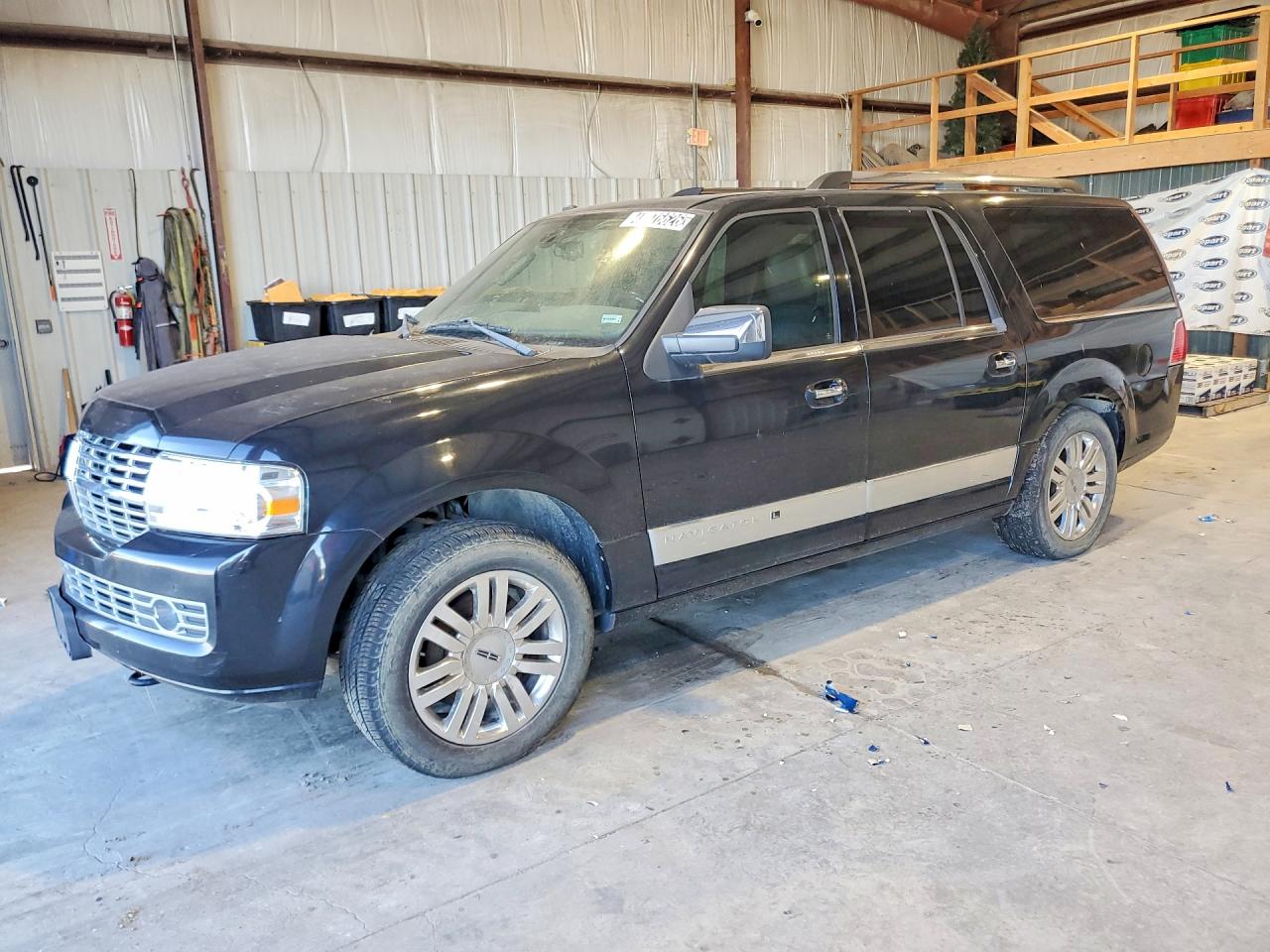 2012 Lincoln Navigator VIN 5LMJJ3J54CEL06938 photo 1