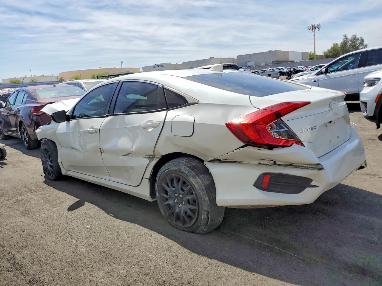 2018 Honda Civic VIN 19XFC2F74JE208120 photo 2