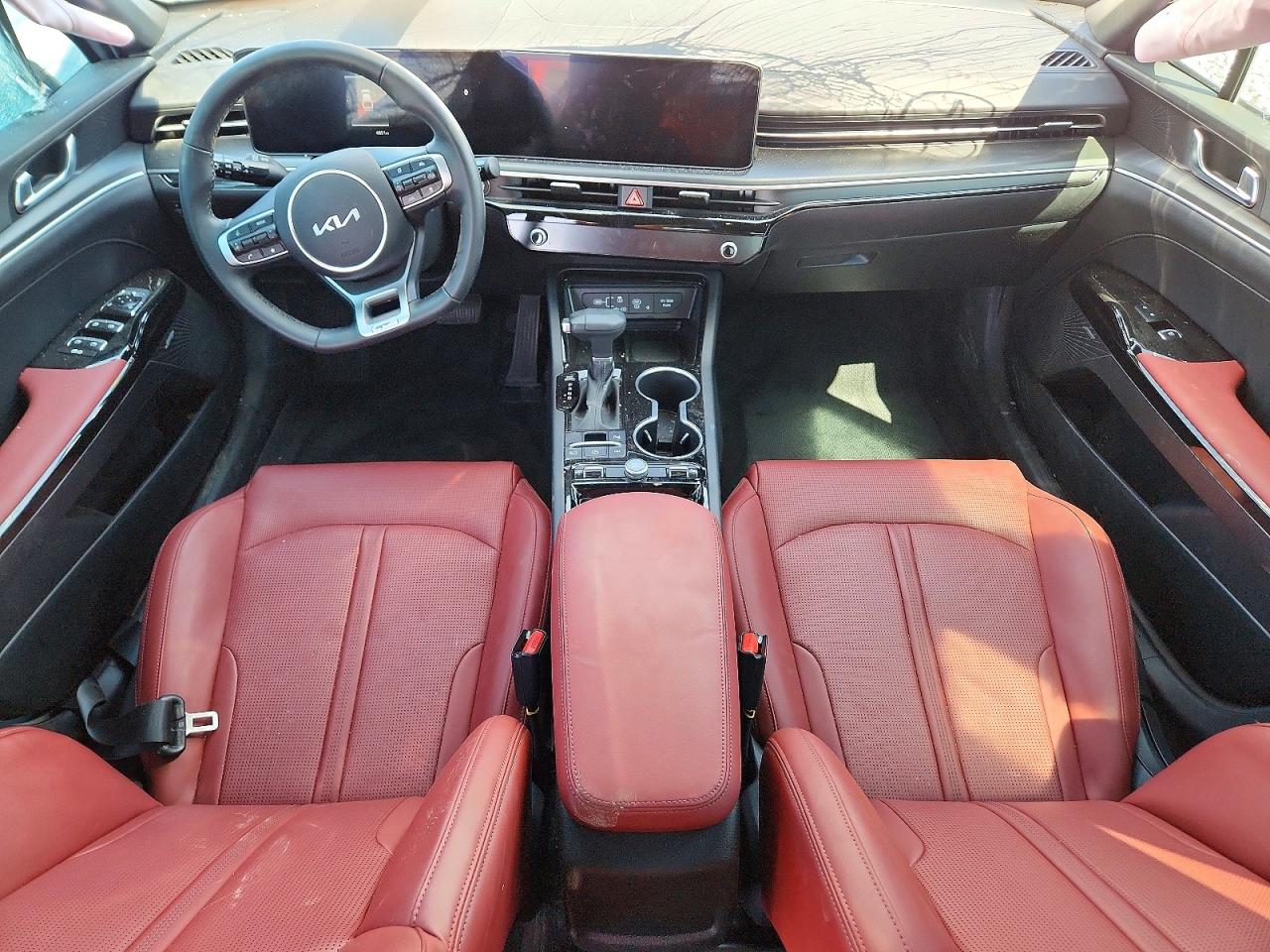 2026 Kia K5 VIN KNAG64J76T5431561 photo 8