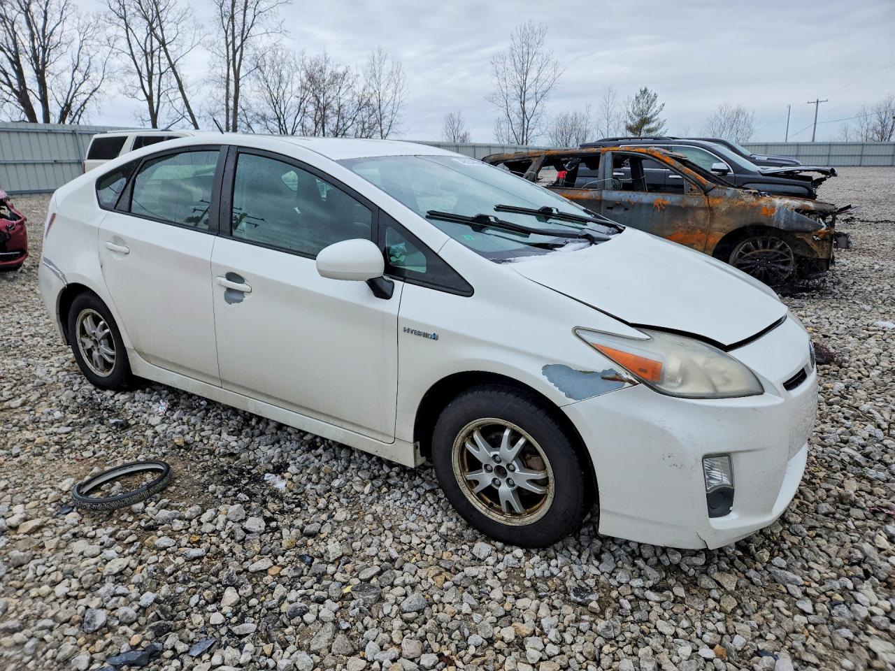 2010 Toyota Prius ii VIN JTDKN3DU5A5201230 photo 4