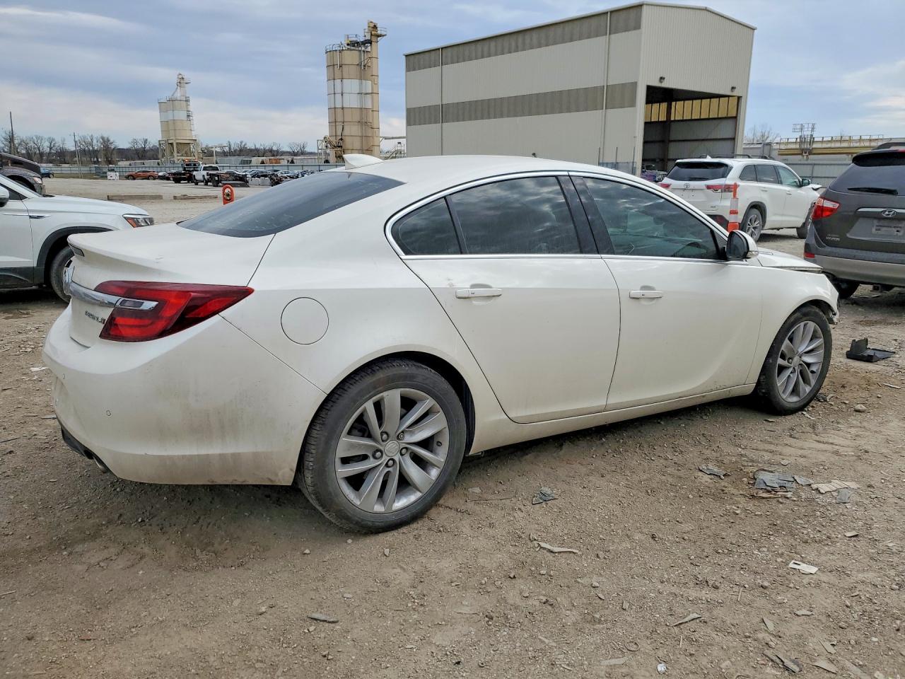 2015 BUICK Regal VIN 2G4GN5EX5F9147167 photo 3