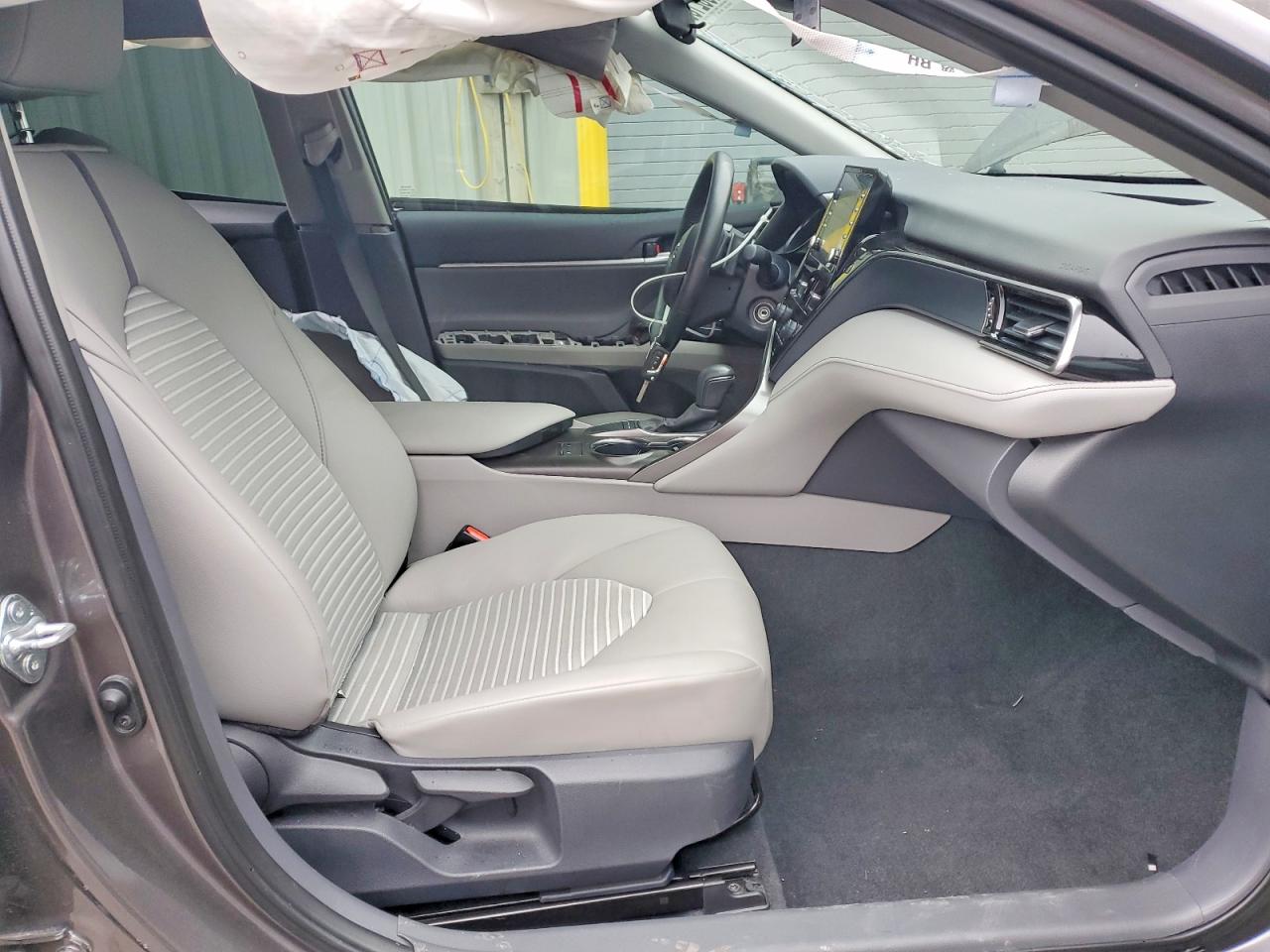 2024 Toyota Camry VIN 4T1G11AKXRU884970 photo 7