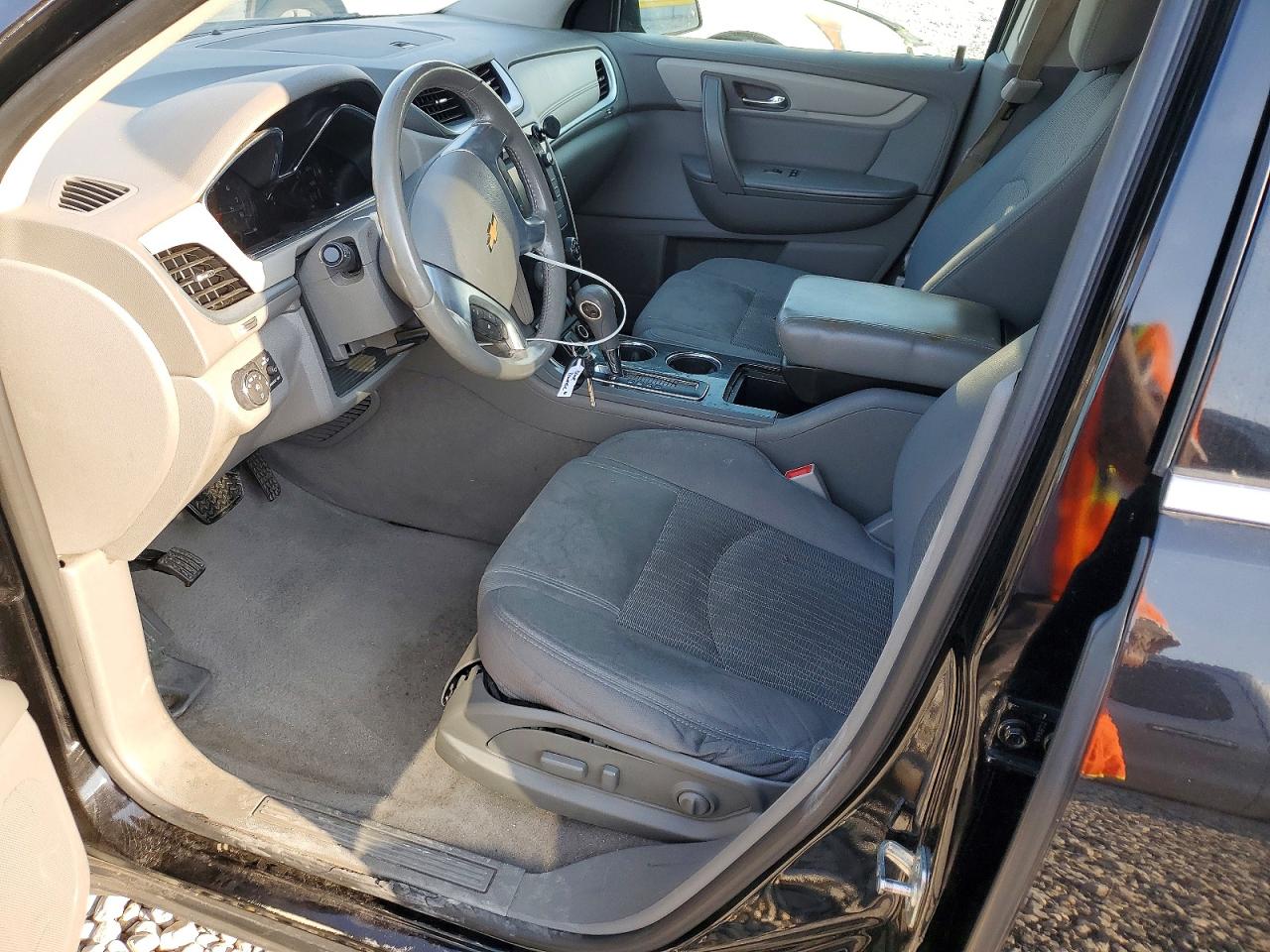 2016 CHEV Traverse VIN 1GNKVGKD5GJ342557 photo 7