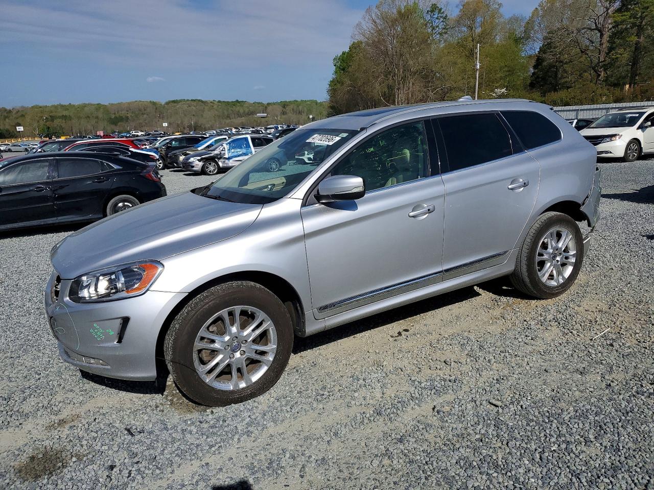 2014 Volvo Xc60 VIN YV4952DL9E2517735 photo 1