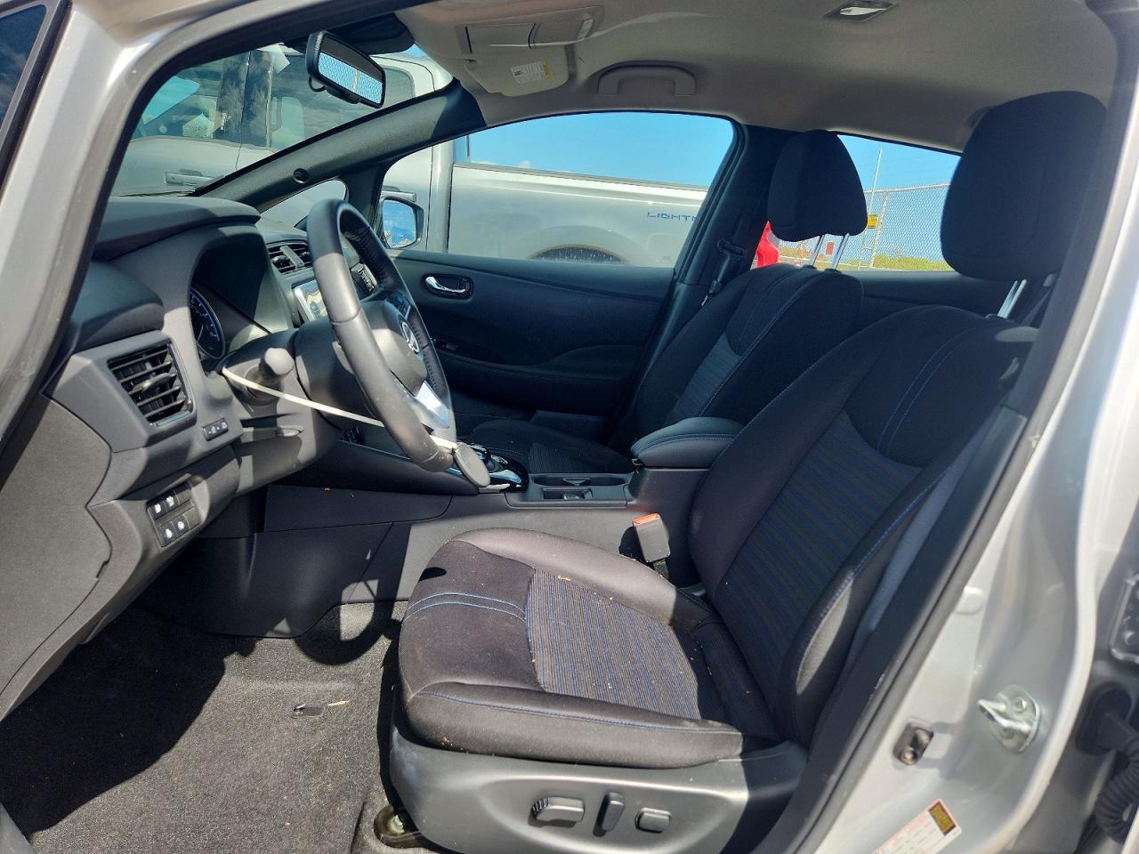 2025 NISS Leaf VIN 1N4CZ1CV3SC557606 photo 7