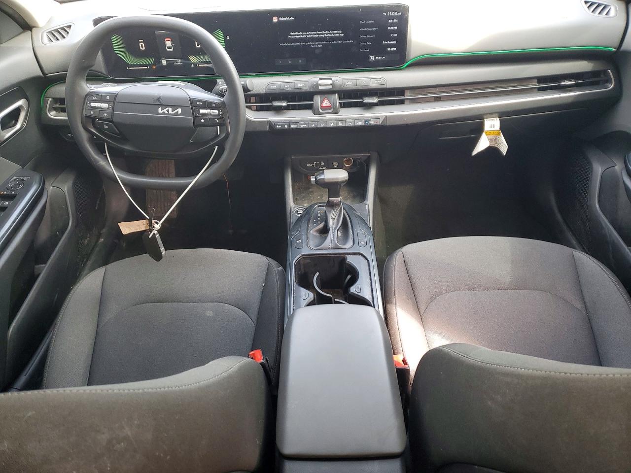 2025 Kia All other VIN 3KPFT4DE0SE092154 photo 8