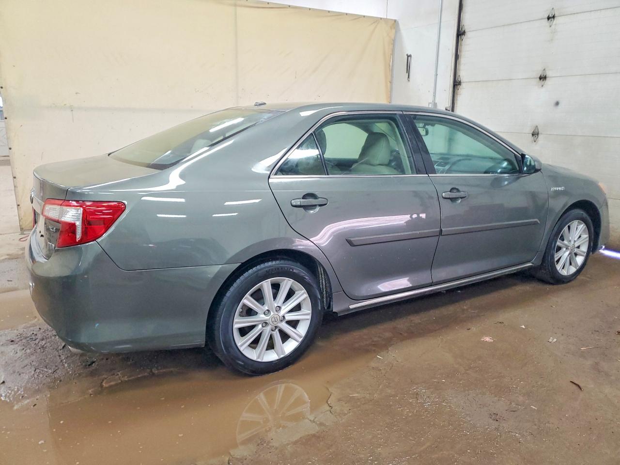 2013 Toyota Camry sola VIN 4T1BD1FK0DU064433 photo 3
