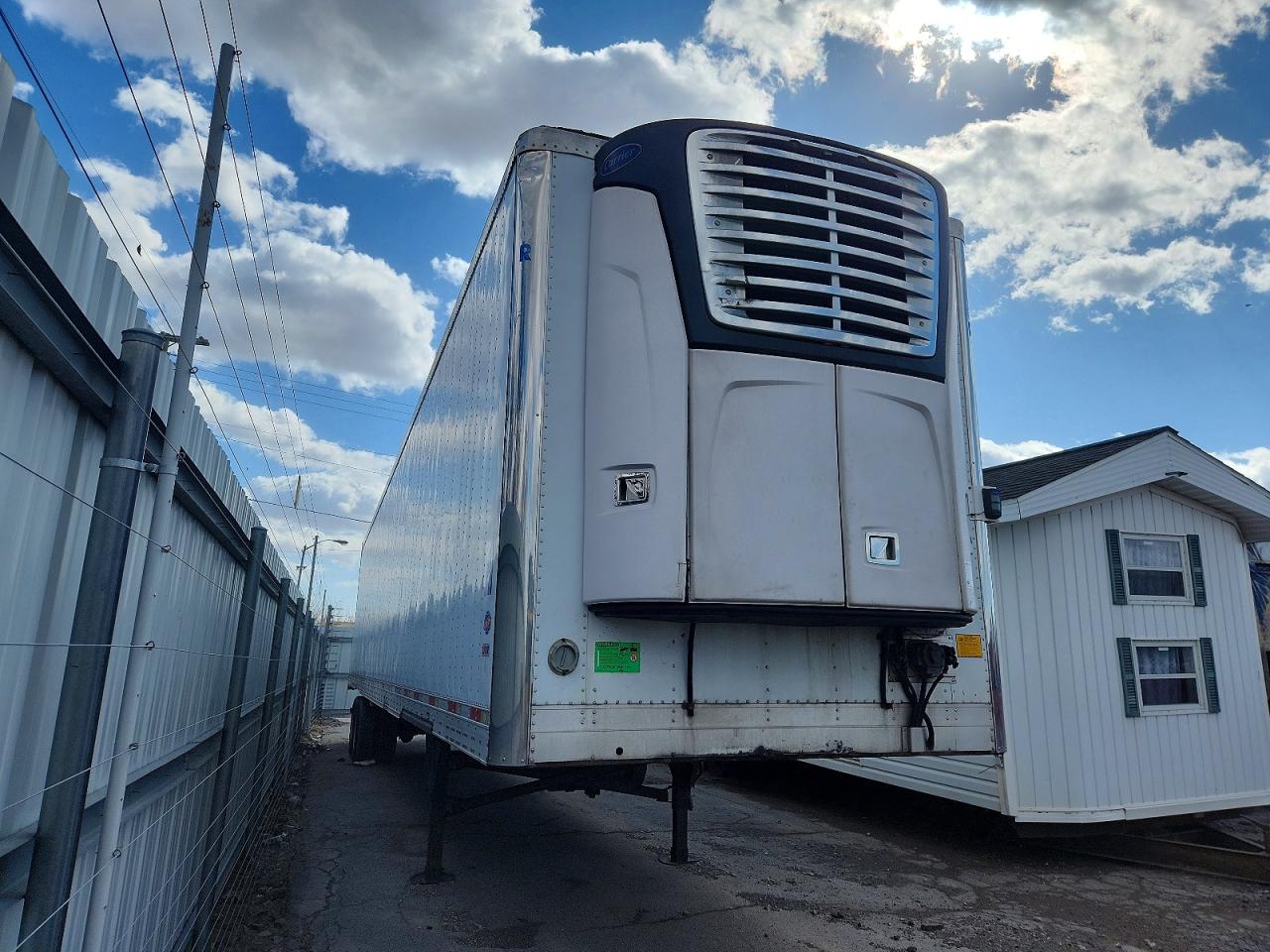 2009 UTILITY Reefer tra VIN 1UYVS25309U630204 photo 1