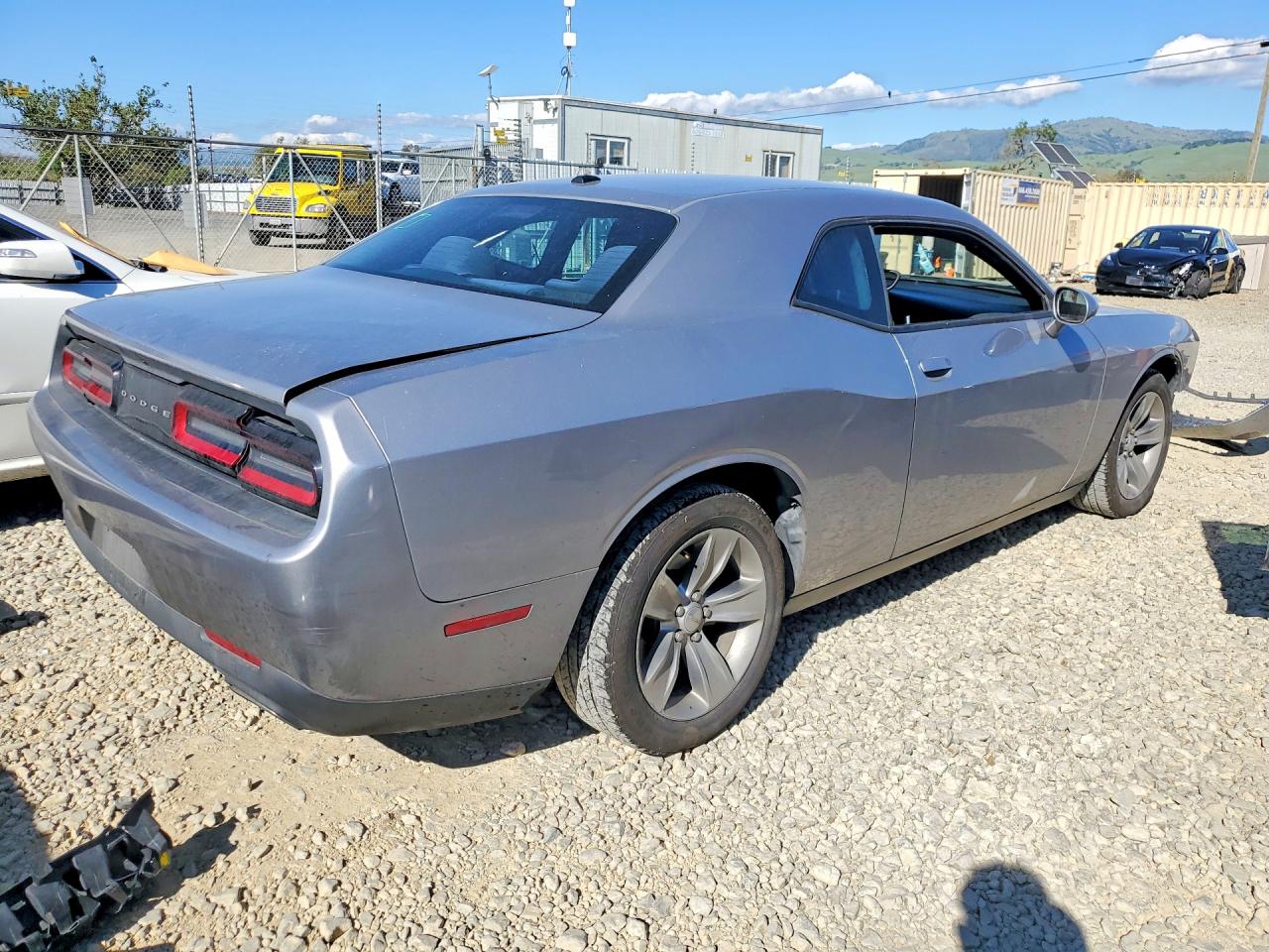 2016 DODGE Challenger VIN 2C3CDZAGXGH337156 photo 3