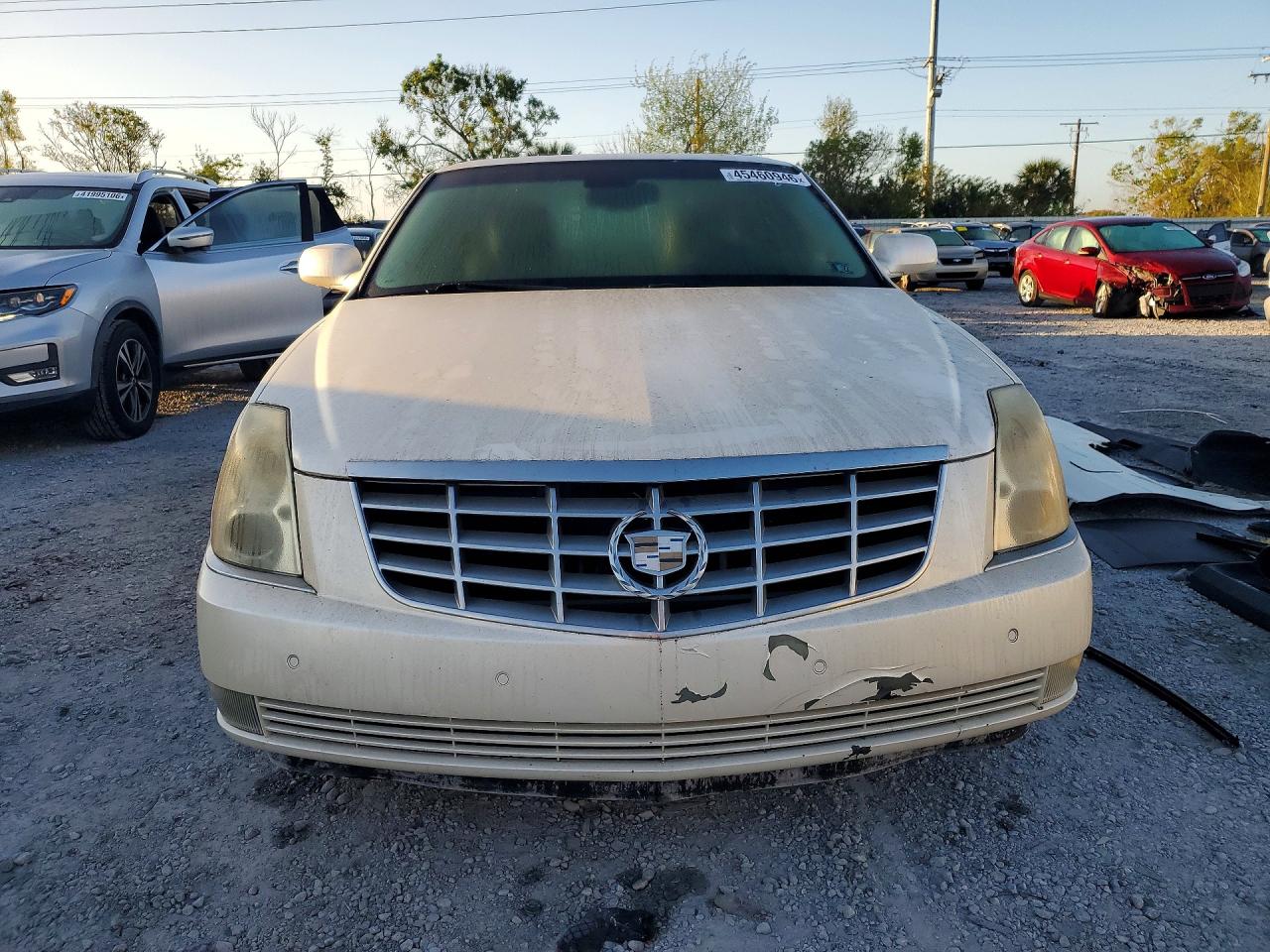 2008 Cadillac Dts VIN 1G6KD57Y38U141450 photo 5