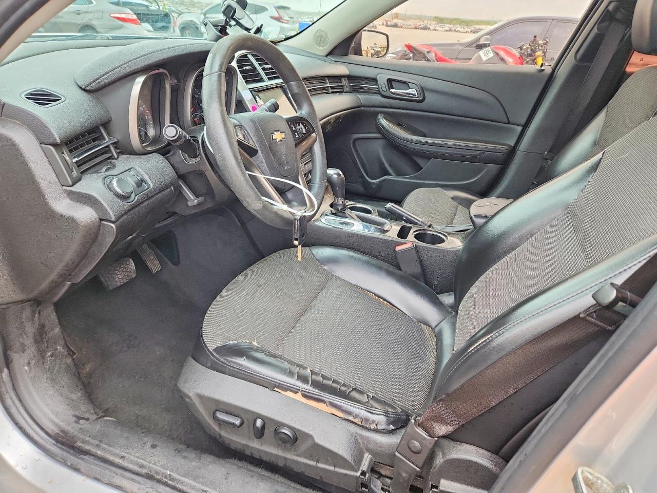 2014 Chevrolet Malibu VIN 1G11C5SL2EF232810 photo 7