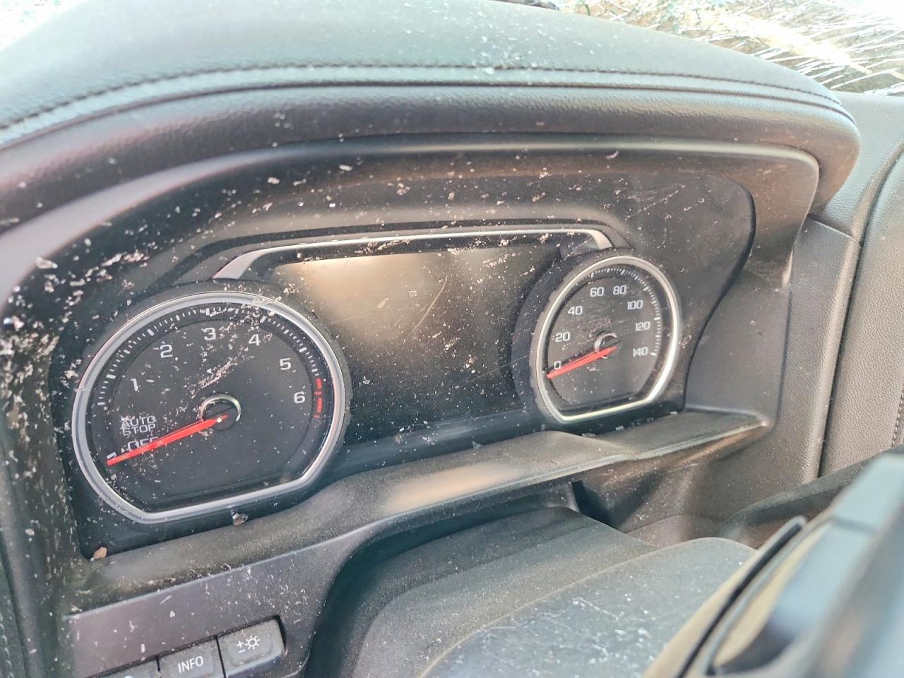 2020 Chev Silverado VIN 3GCUYHEL7LG169198 photo 9