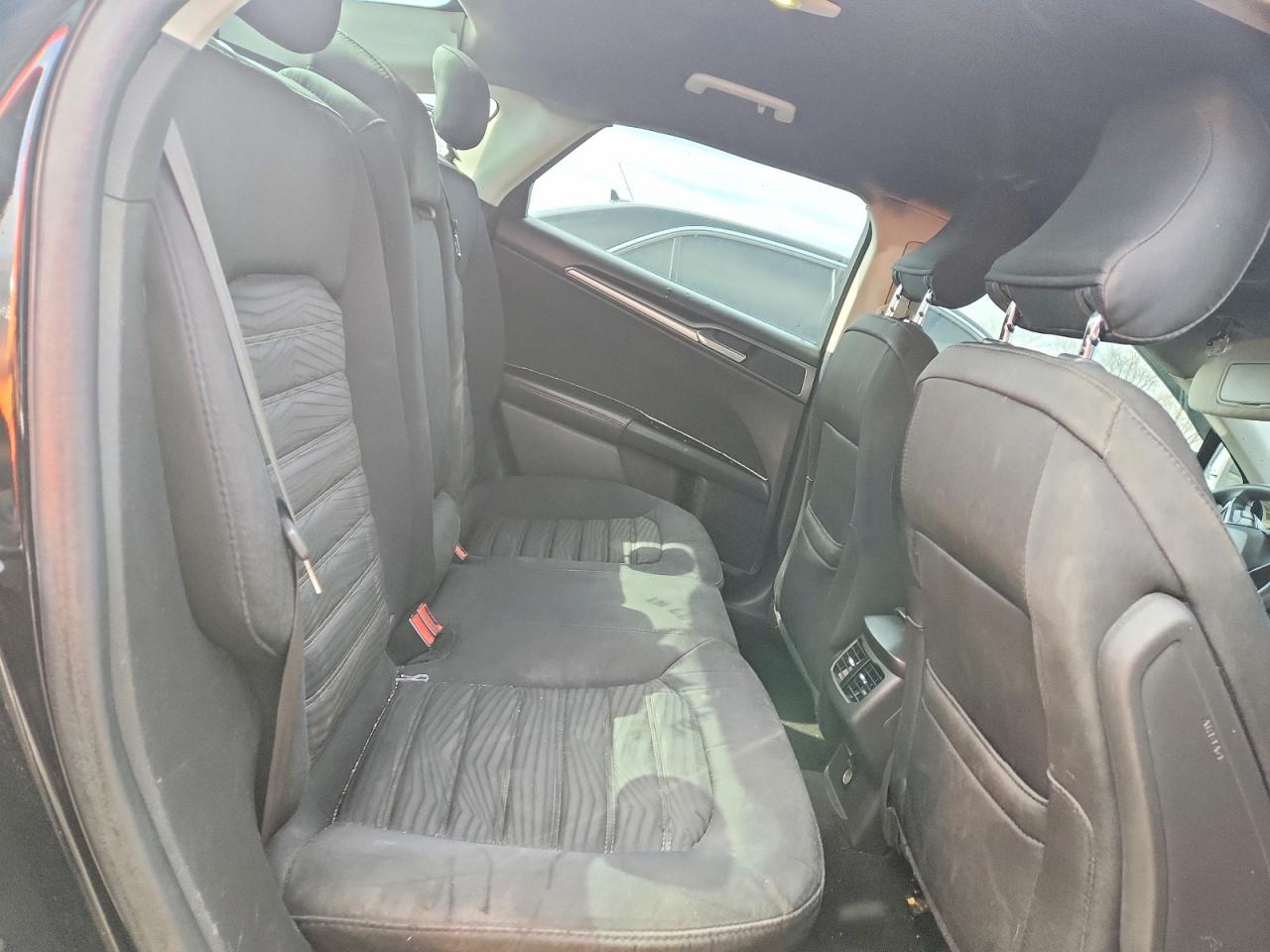 2016 FORD Fusion VIN 3FA6P0H76GR262922 photo 10