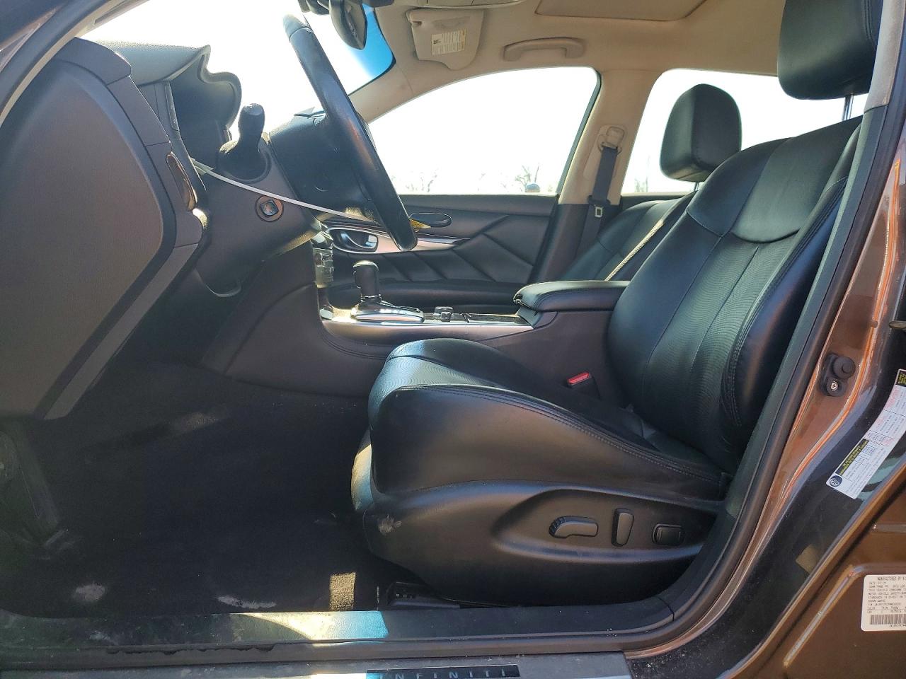2015 Infiniti Q70 VIN JN1BY1PR7FM832032 photo 7