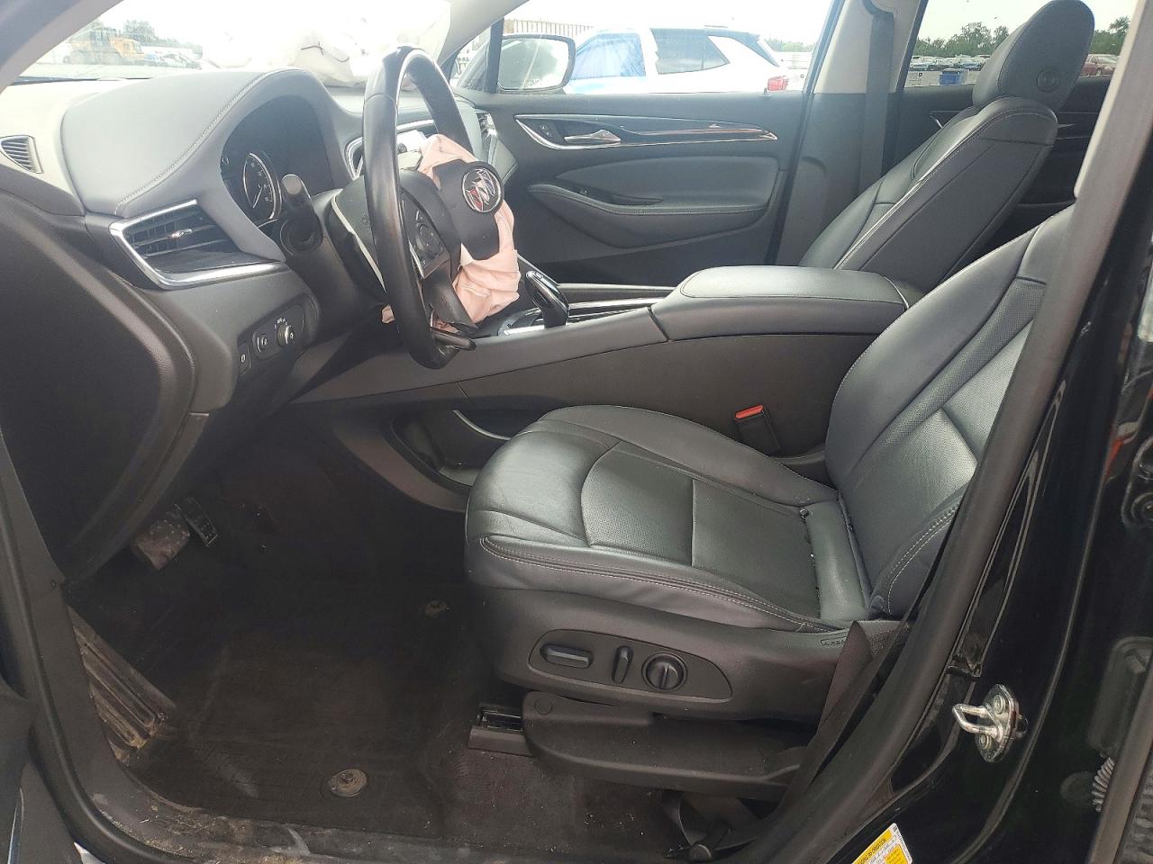 2020 Buick Enclave VIN 5GAERBKW2LJ235606 photo 7