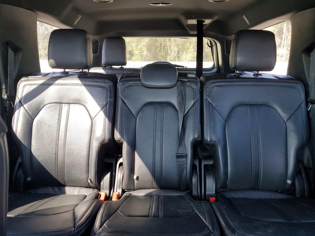 2018 Ford Expedition VIN 1FMJK2AT3JEA39698 photo 10