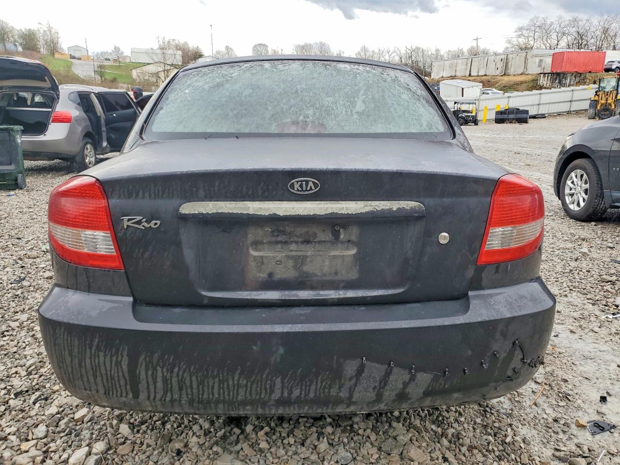 2005 Kia Rio VIN KNADC125356399947 photo 6