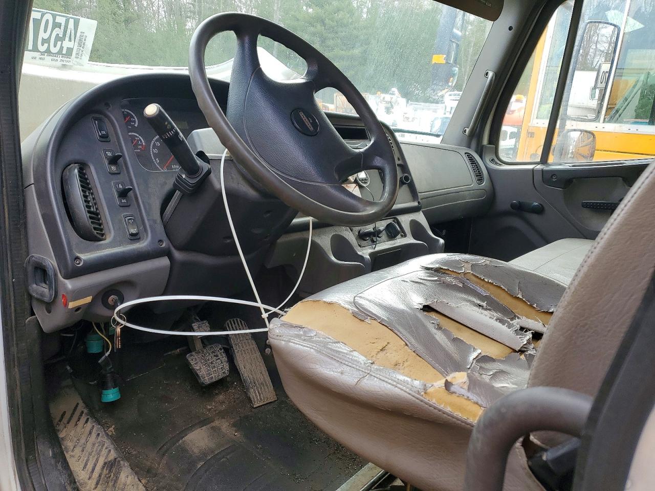 2013 FREIGHTLINER All other VIN 1FVACWDT2DHFB3151 photo 8