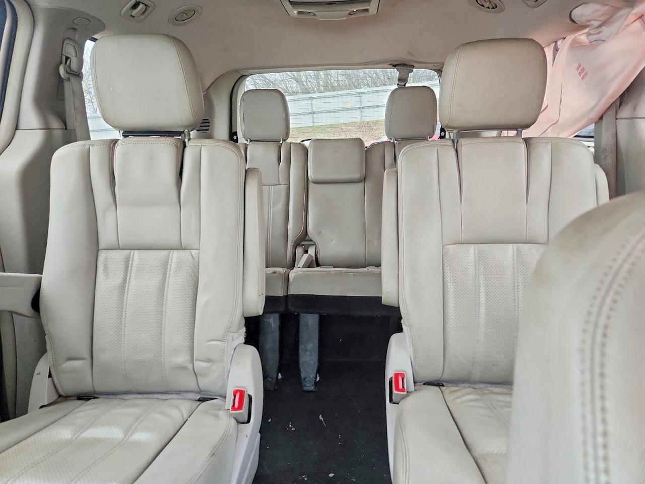 2013 Chrysler Minivan VIN 2C4RC1CG4DR559933 photo 10