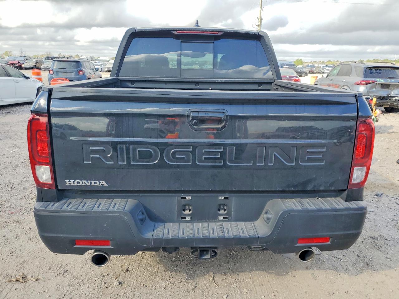 2025 Honda Ridgeline VIN 5FPYK3F58SB018095 photo 6