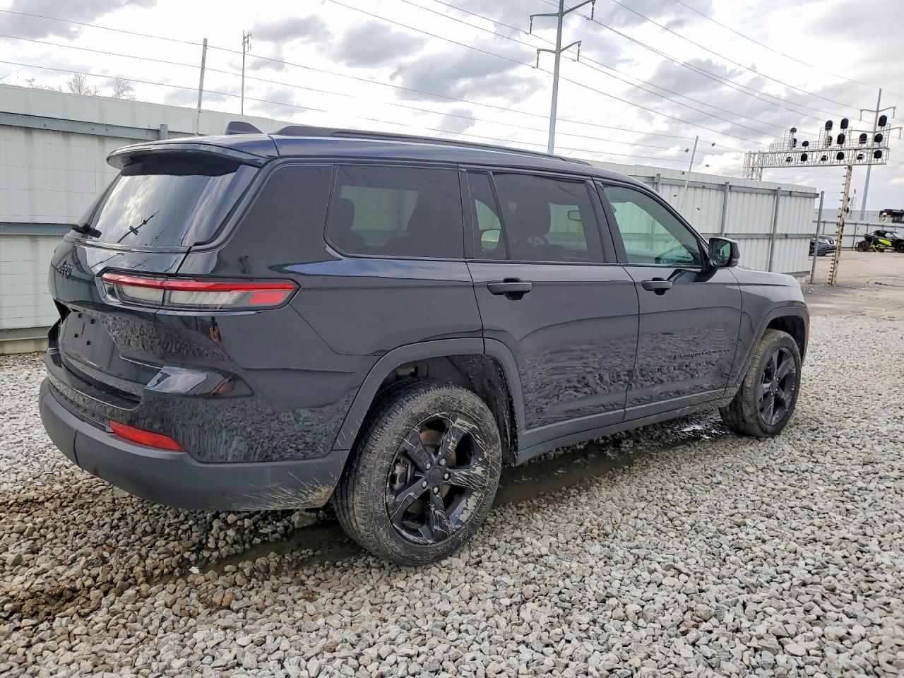 2024 Jeep Grand cher VIN 1C4RJKAG2R8624795 photo 3
