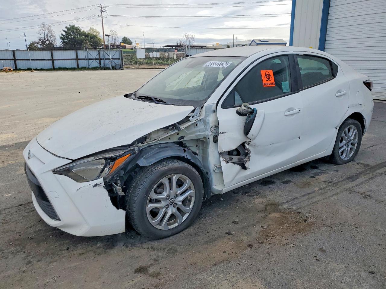 2016 Scion Ia VIN 3MYDLBZV8GY125011 photo 1