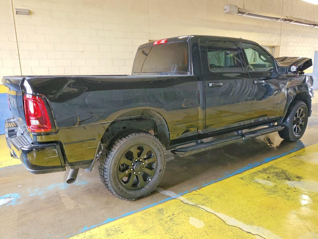 2025 RAM 2500 VIN 3C6UR5DJ2SG576279 photo 3