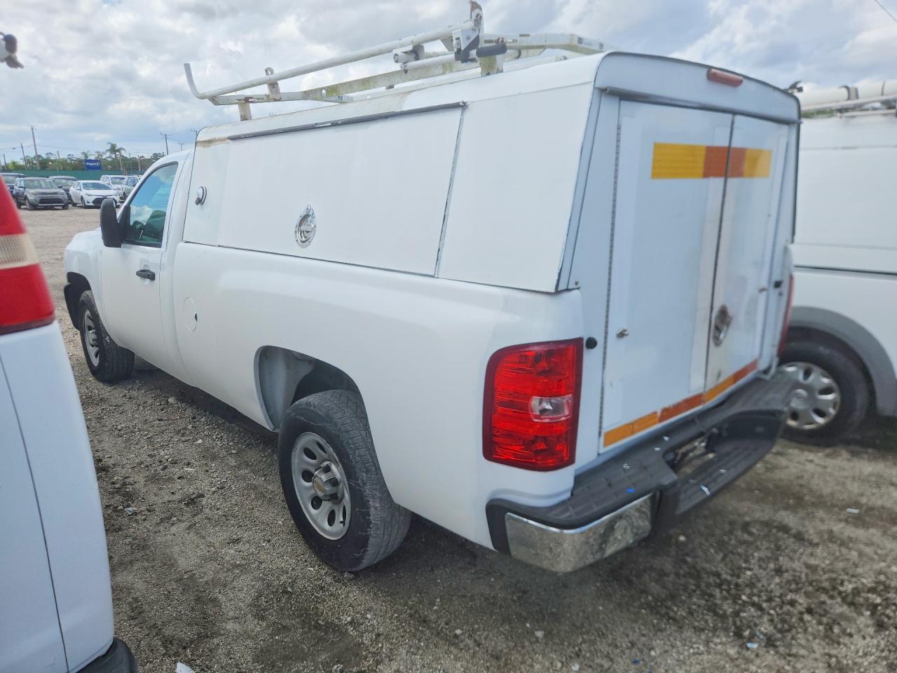 2013 CHEV Silverado VIN 1GCNCPEX5DZ900177 photo 2