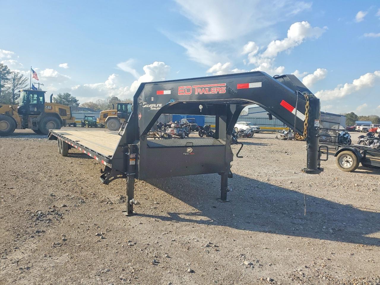 2026 ED 16x84 VIN 3LHGD4025T7001719 photo 1