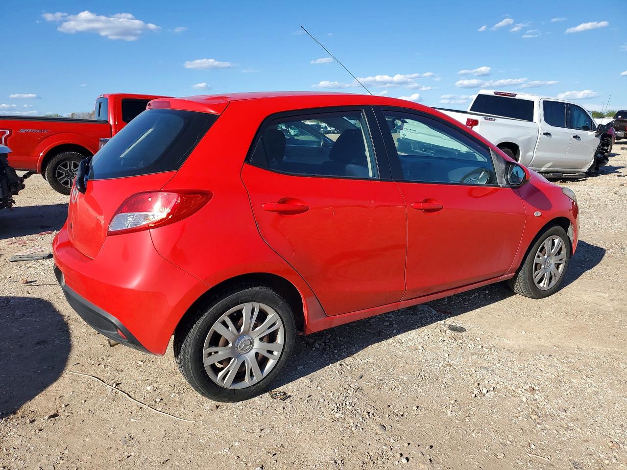 2013 MAZDA 2 VIN JM1DE1KY5D0170825 photo 3