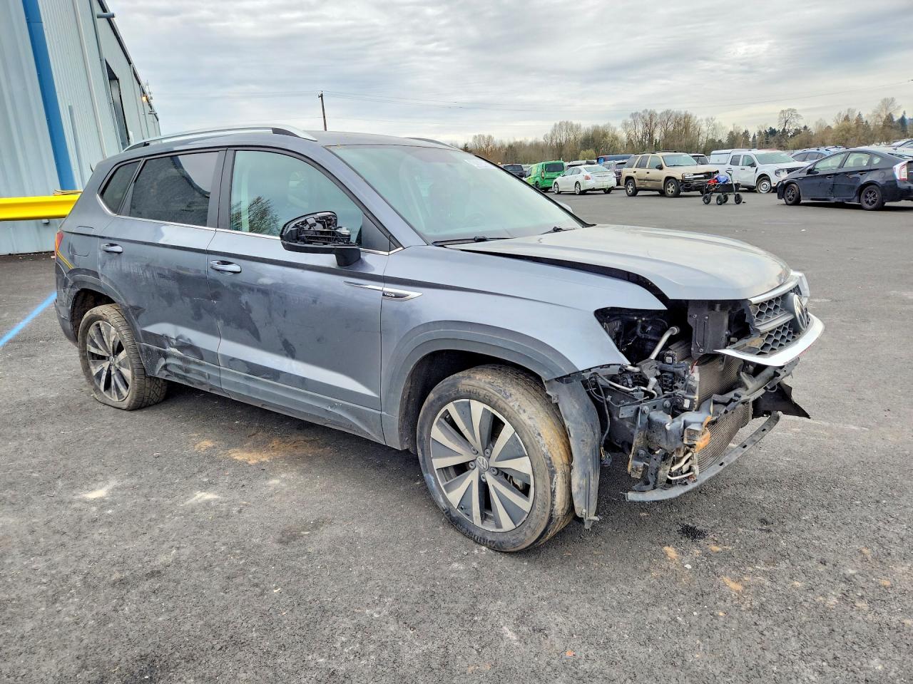 2022 Volkswagen All other VIN 3VVWX7B25NM019937 photo 4