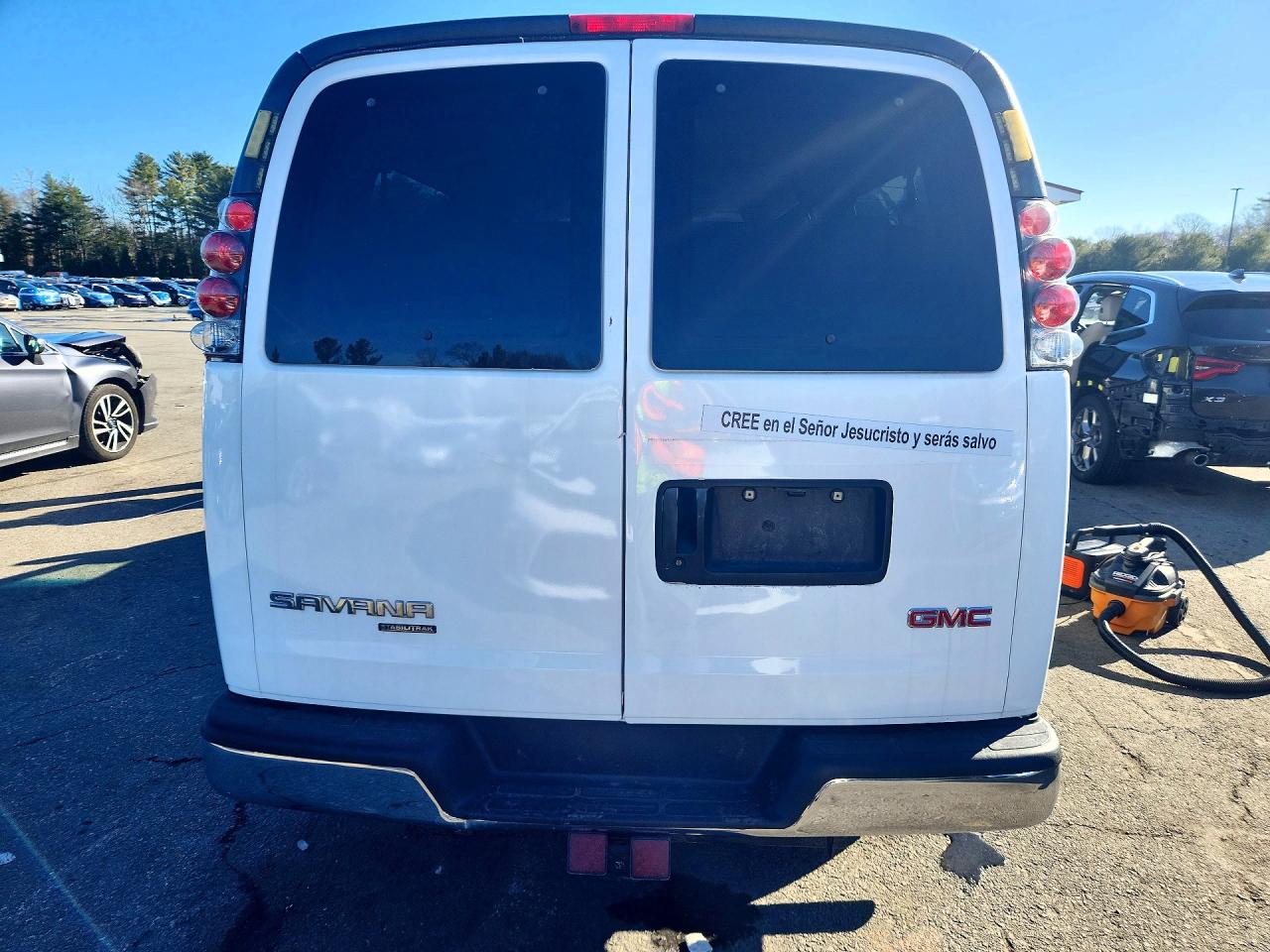 2006 GMC Savana VIN 1GJHG39U761236596 photo 6