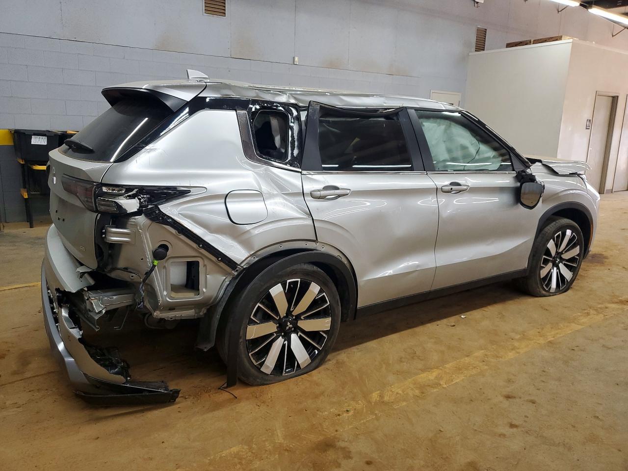 2025 Mitsubishi Outlander VIN JA4J3VA85SZ032397 photo 3