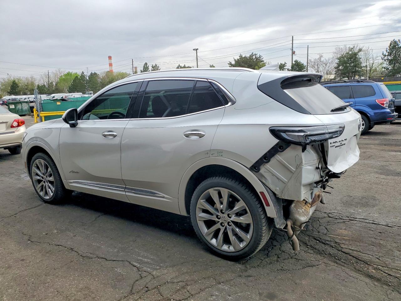 2023 Buick Envision VIN LRBFZSR42PD066844 photo 2