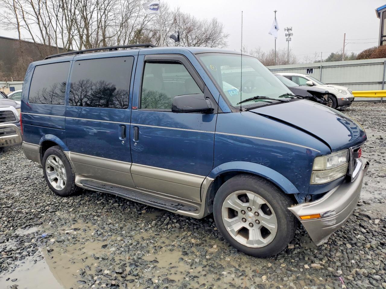 2005 GMC Safari VIN 1GKDM19XX5B504504 photo 4