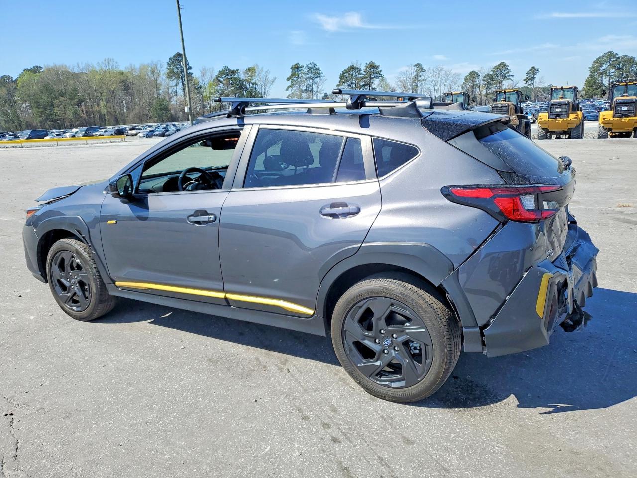 2024 Subaru Crosstrek VIN 4S4GUHF63R3726178 photo 2