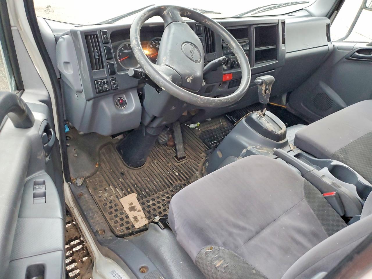 2014 Isuzu Npr VIN JALB4W171E7400660 photo 8