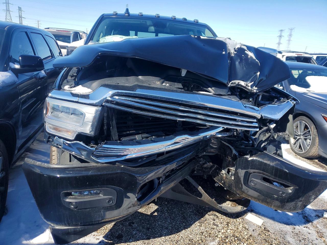 2024 Ram 2500 VIN 3C6UR5FJXRG134860 photo 5