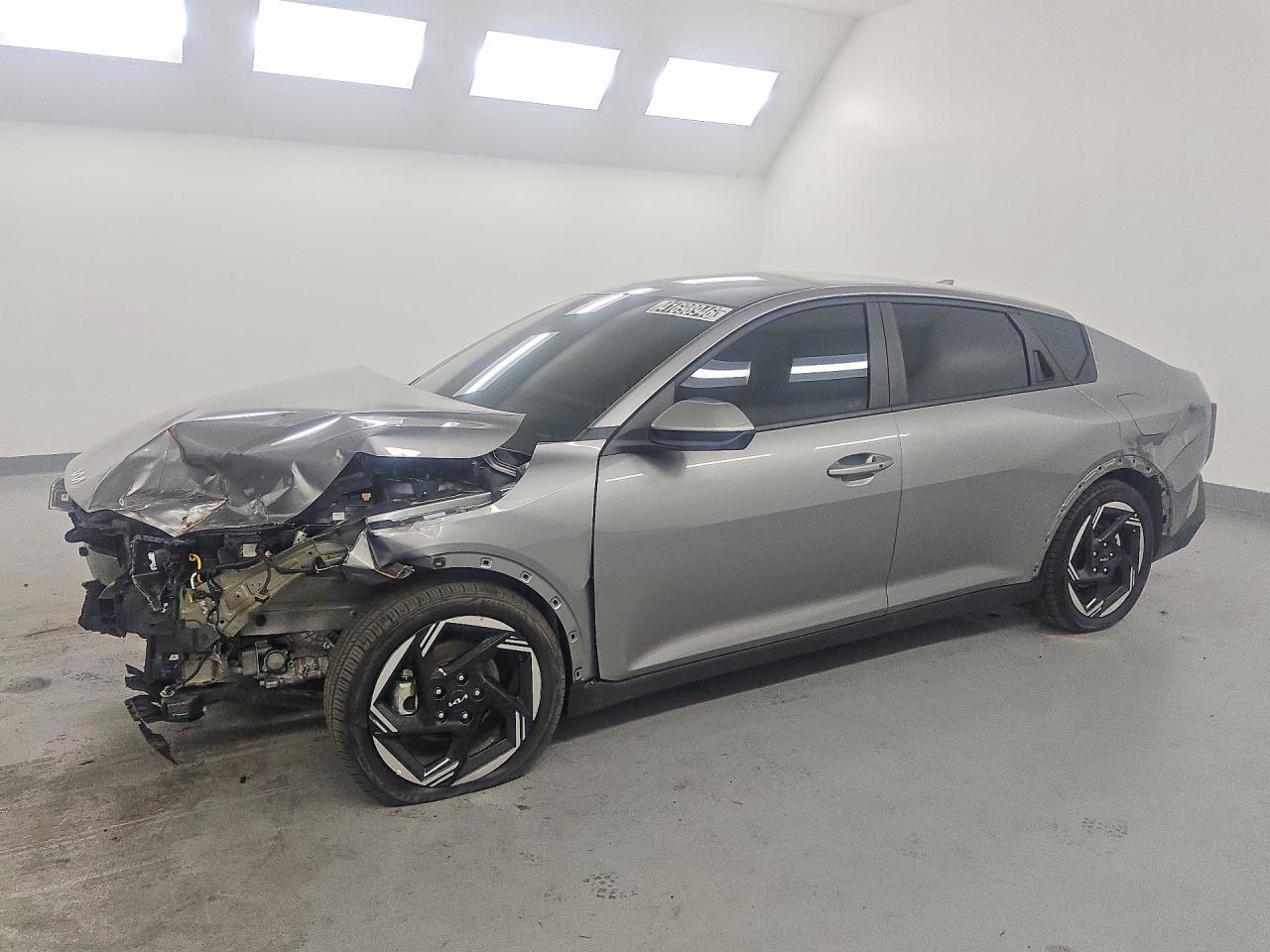 2025 Kia All other VIN 3KPFU4DE2SE144719 photo 1