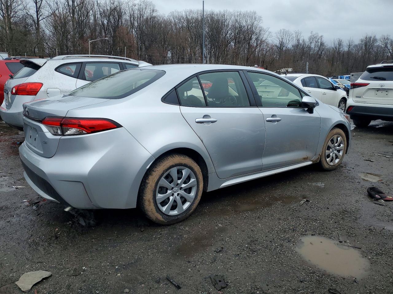 2022 Corolla VIN JTDEPMAE0N3030320 photo 3