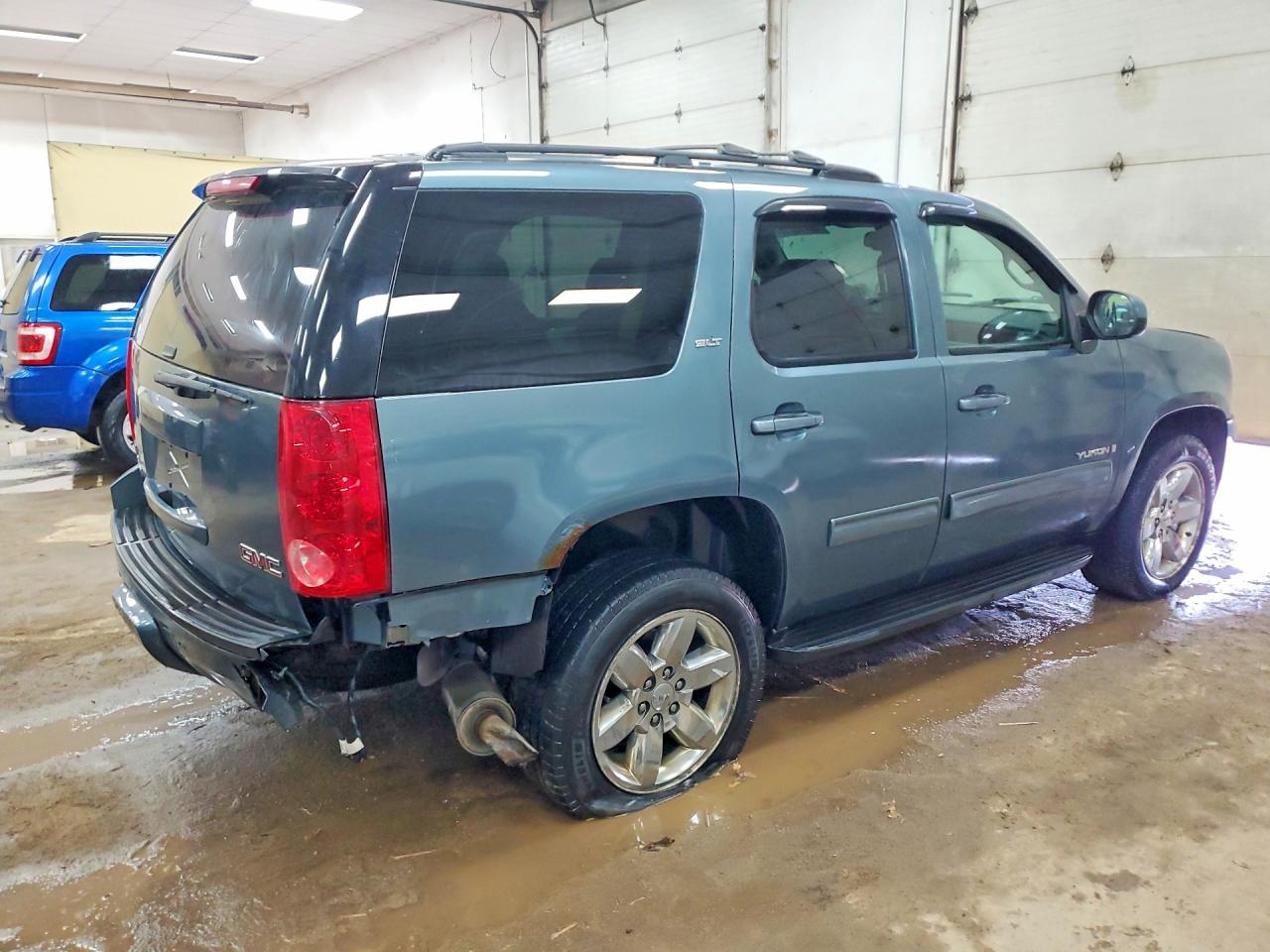 2009 GMC Yukon VIN 1GKFK33069R255251 photo 3