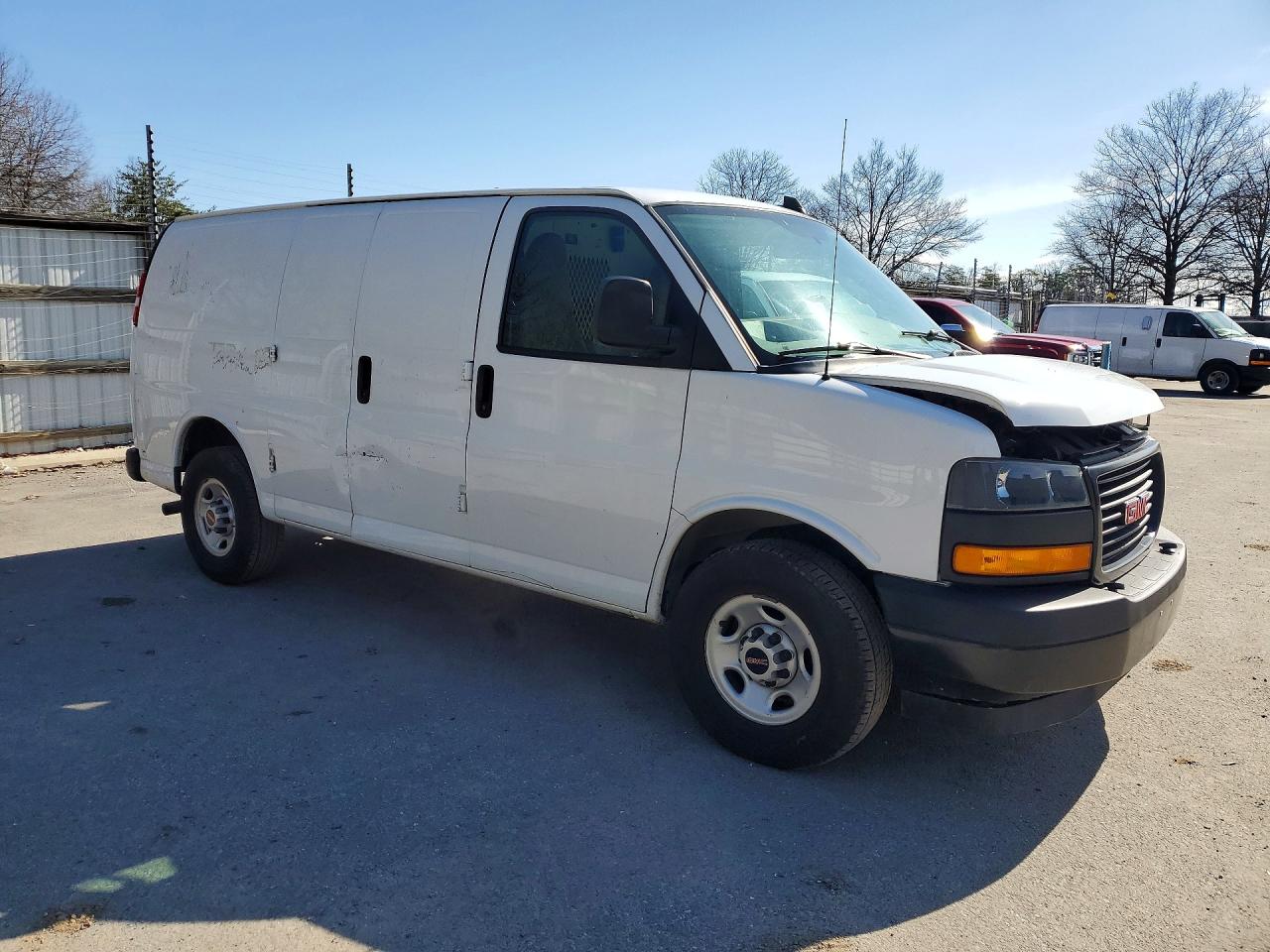 2019 GMC Savana g2 VIN 1GTW7AFG3K1236882 photo 4