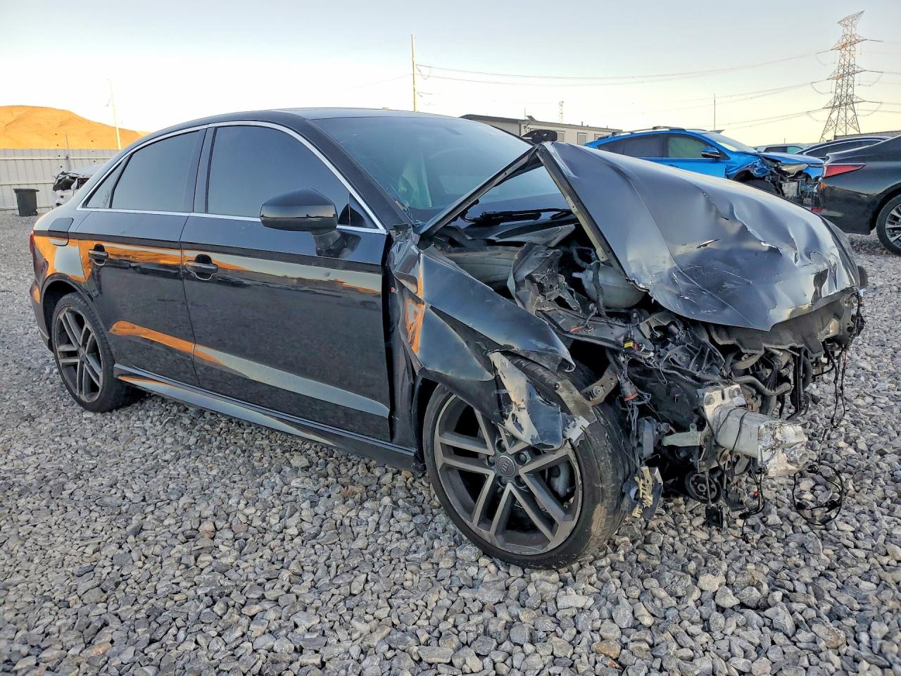 2017 Audi A3 VIN WAUJ8GFF4H1071724 photo 4