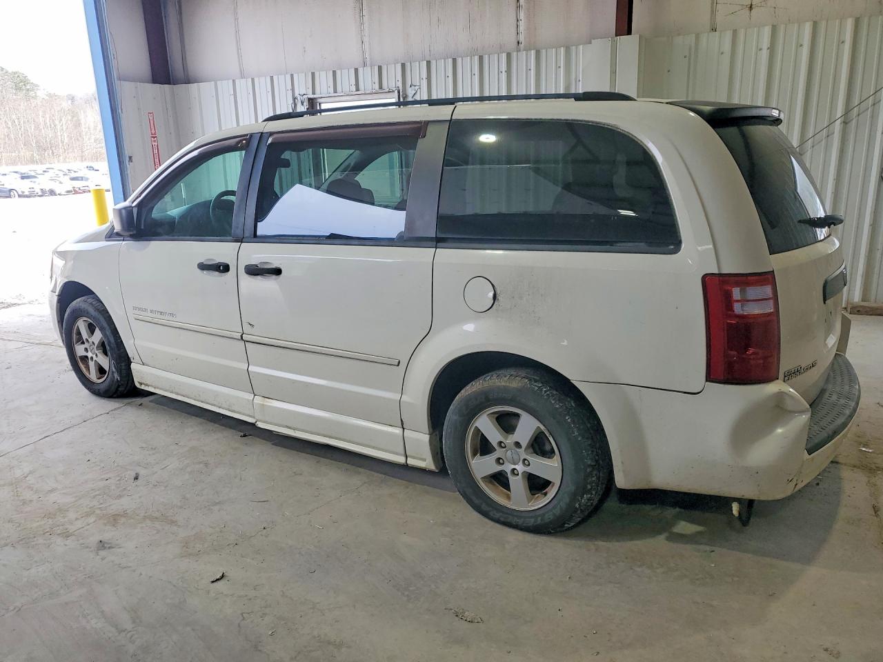 2008 Dodge Caravan VIN 1D8HN44H68B156363 photo 2